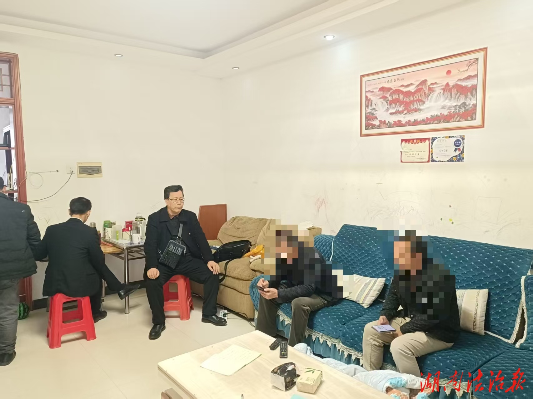 他们的“年关”，为了万家灯火的“年味”——蓝山法院执行干警春节前夕奋战一线纪实