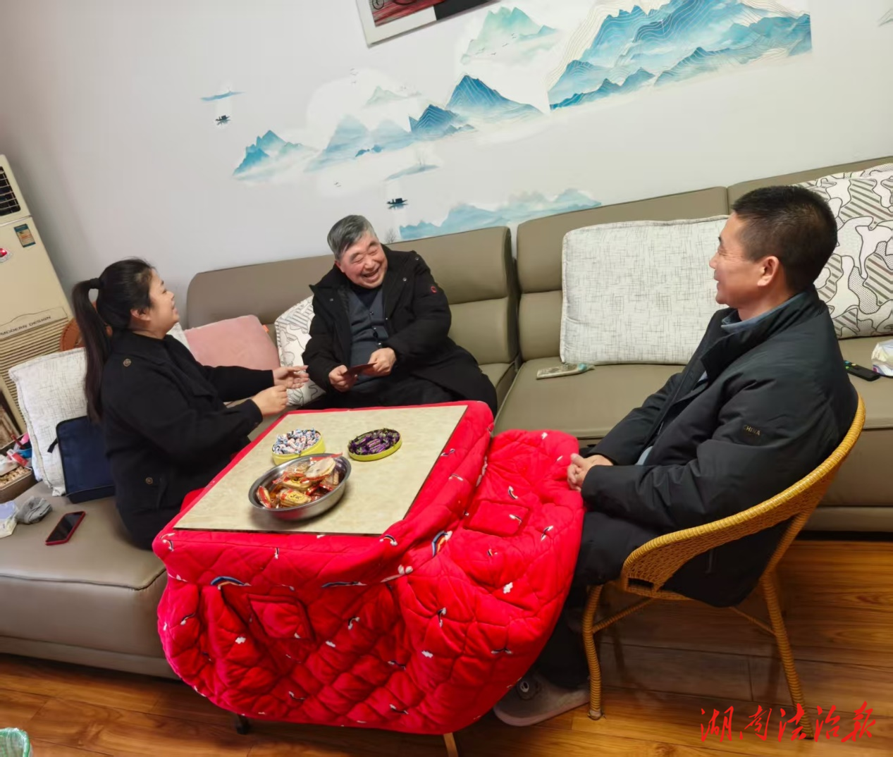 歲寒情深送溫暖 新春慰問暖人心——沅陵縣人民檢察院開展新春走訪慰問活動