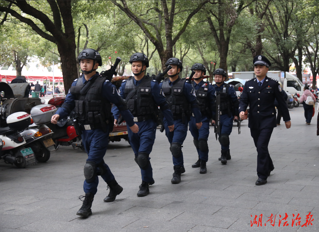 花垣公安：以“四心”舉措護(hù)平安，用堅守暖年味