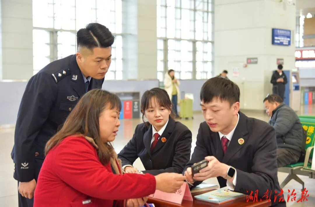 從臘月到新春，雁城“法治守夜人”處處護(hù)民生