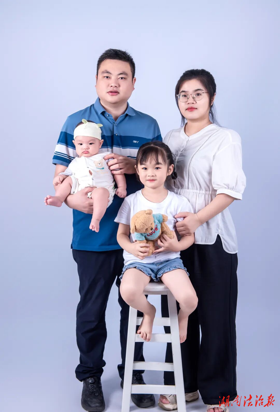 【致敬她力量】4? 杜芬蘭：警徽映初心 風(fēng)雨共擔(dān)當(dāng)