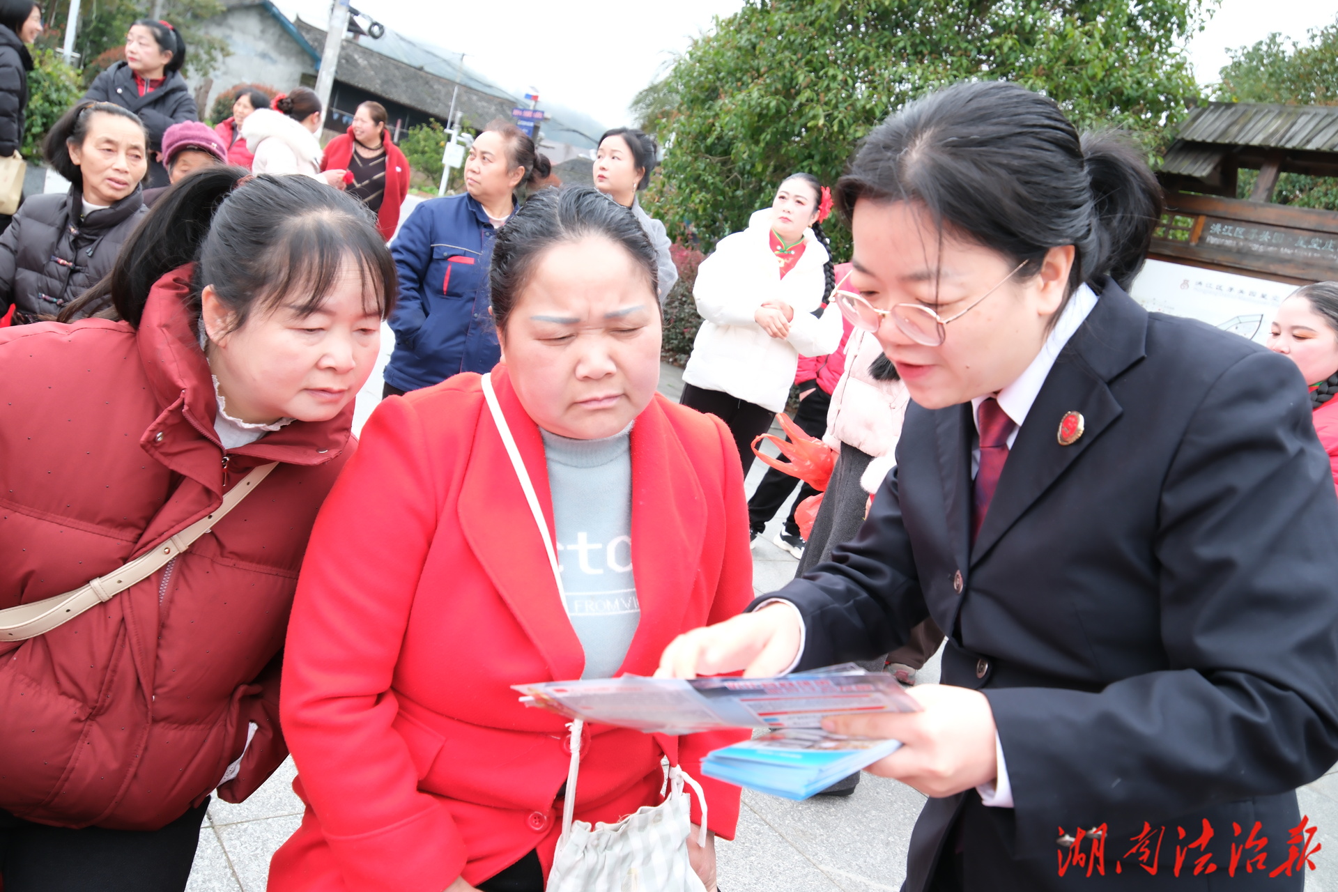 怀化洪江检察：法治护芳华 巾帼展风采