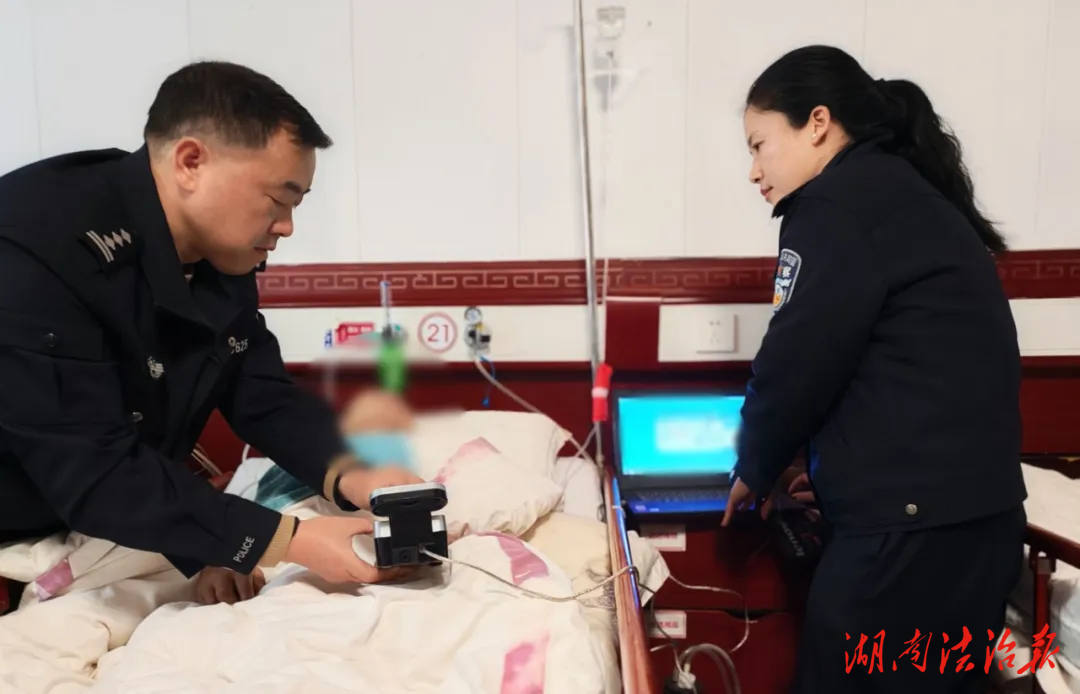 隆回周旺派出所：上門辦證暖人心，貼心服務(wù)零距離