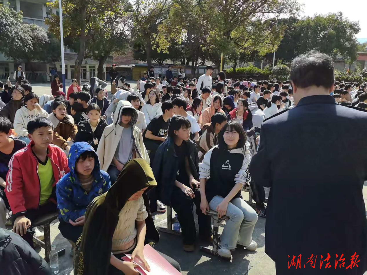 道县：法治护航开学季 拒绝欺凌护成长