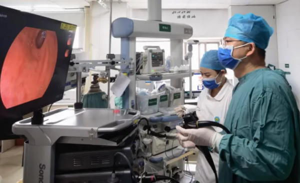 微創(chuàng)賦能 精準診療丨邵陽市中心醫(yī)院消化內科單日完成3臺高難度內鏡手術