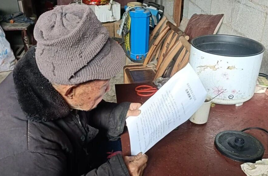上門(mén)調(diào)解化心結(jié) 十八年討賬路終圓滿