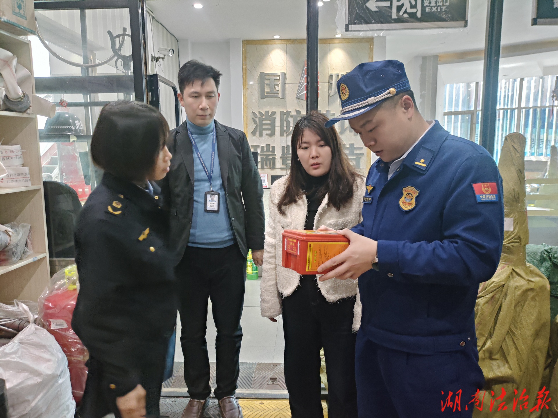 新宁消防联合市场监督管理局开展消防产品专项检查