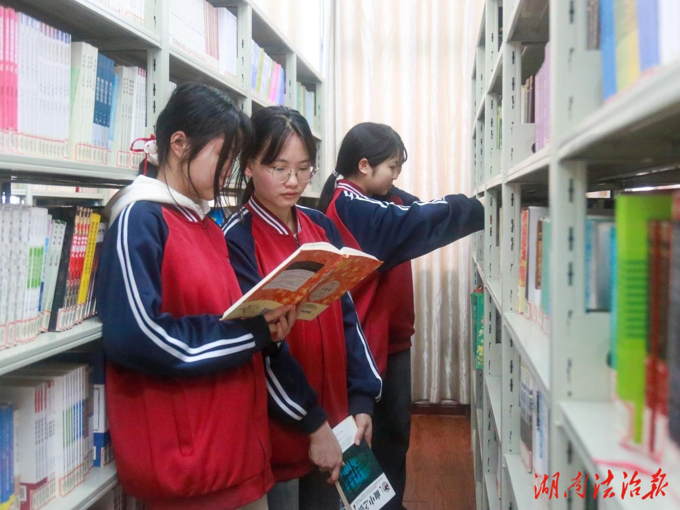 五溪書香潤匠心楚怡薪火育新人——通道侗職中“楚怡讀書行動(dòng)”正式啟動(dòng)