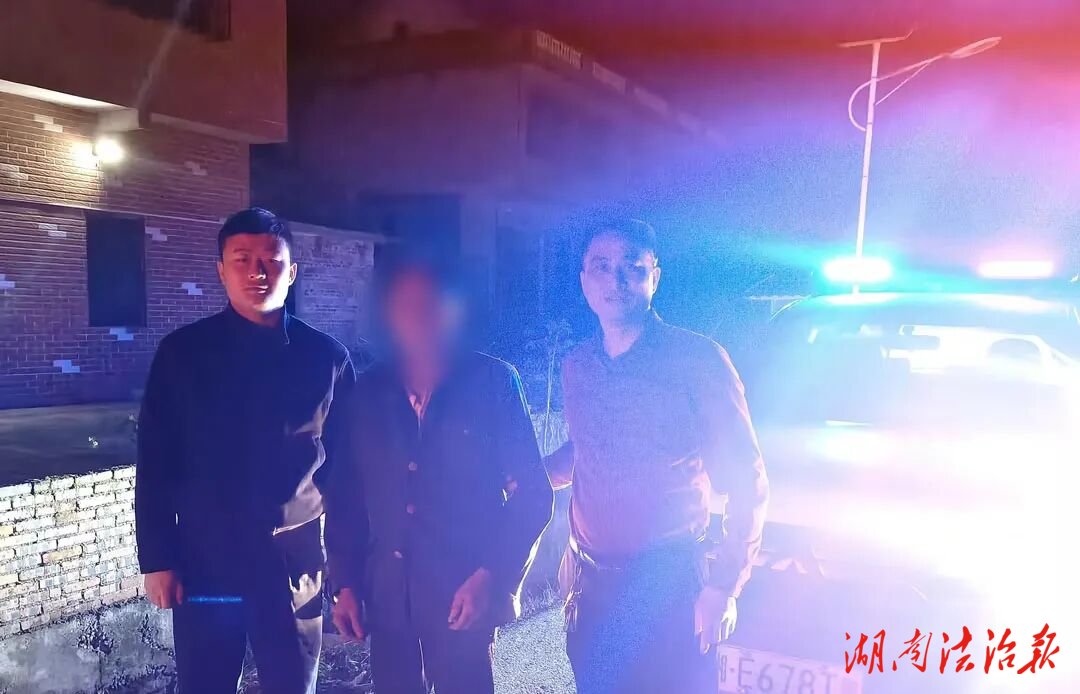 七旬老人走失，隆回南岳廟派出所民警暖心守護助其歸