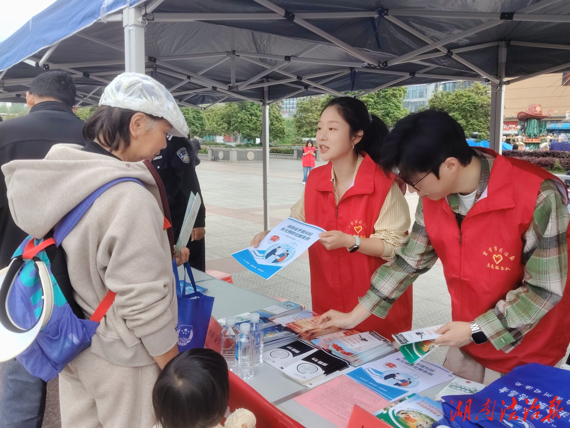 吉首市司法局：借力“知识产权宣传周” 深入开展《湖南省矛盾纠纷多元预防化解条例》普法宣传