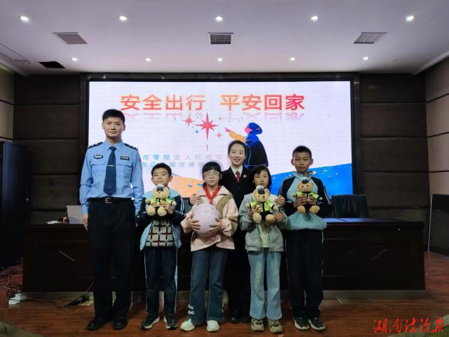 检警携手护成长：把交通安全课“搬”进课堂
