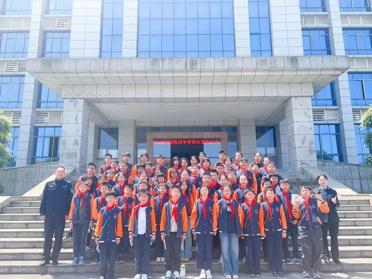 沉浸体验敲警钟 禁毒教育护成长
