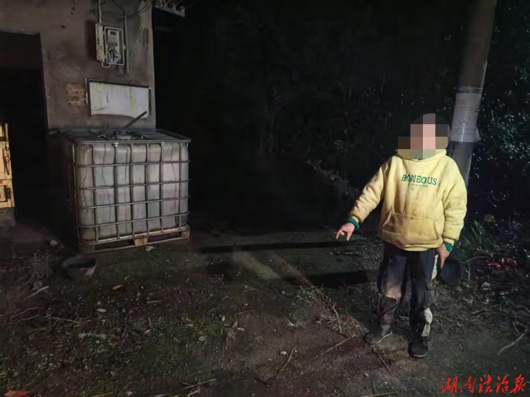 “順走”辣椒鐵鍬 偷走鏟斗電車 ——東安大廟口派出所破獲系列盜竊案