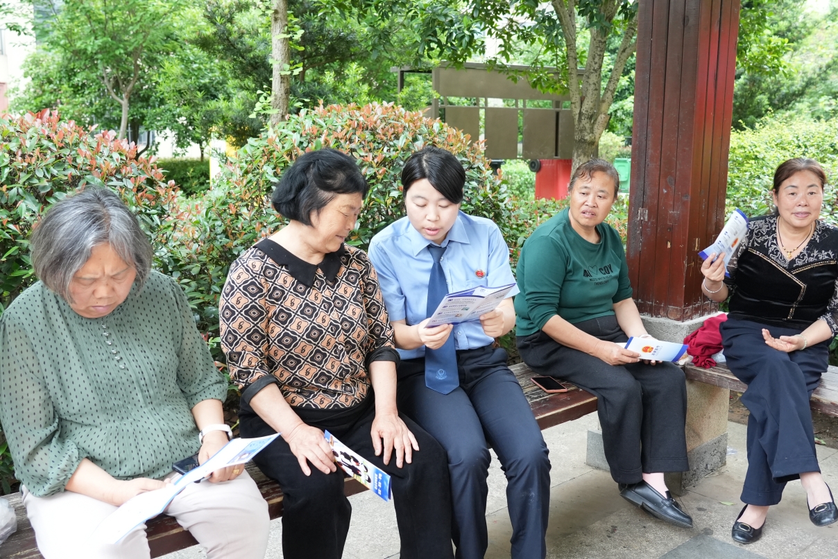 溆浦检察：检法联动进社区  把“法治物业”送到家门口