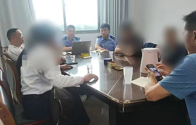 隆回横板桥派出所：“警” 系邻里家常事，巧解矛盾促家和