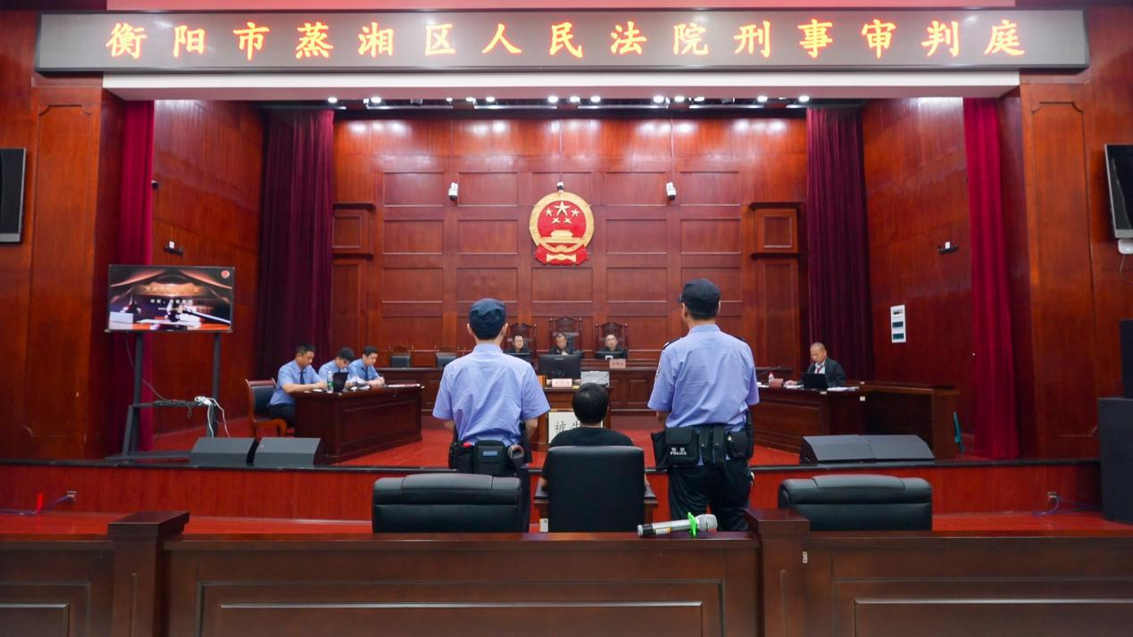 旁听职务犯罪庭审 筑牢廉洁思想防线