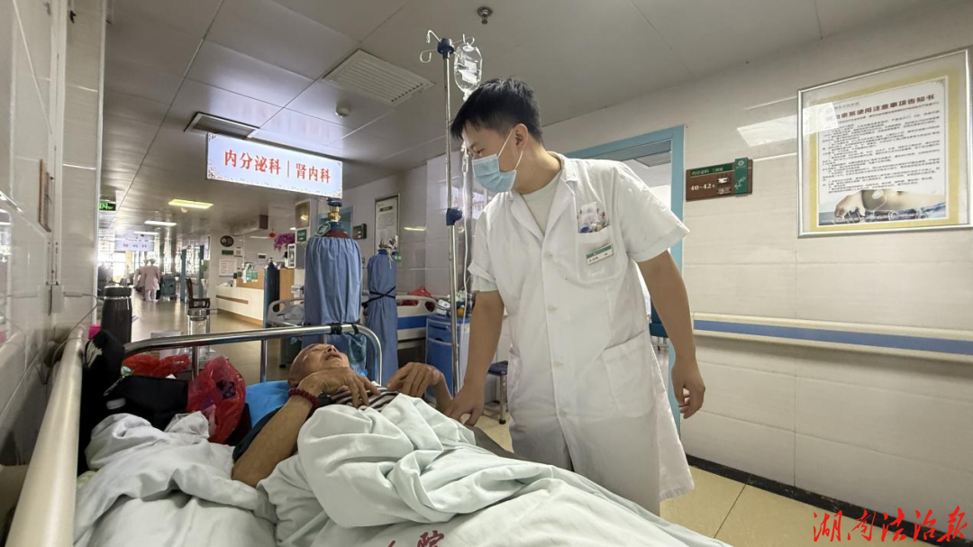 【医疗服务提升年】道县中医医院：仁心暖夕阳 匠心赠医护