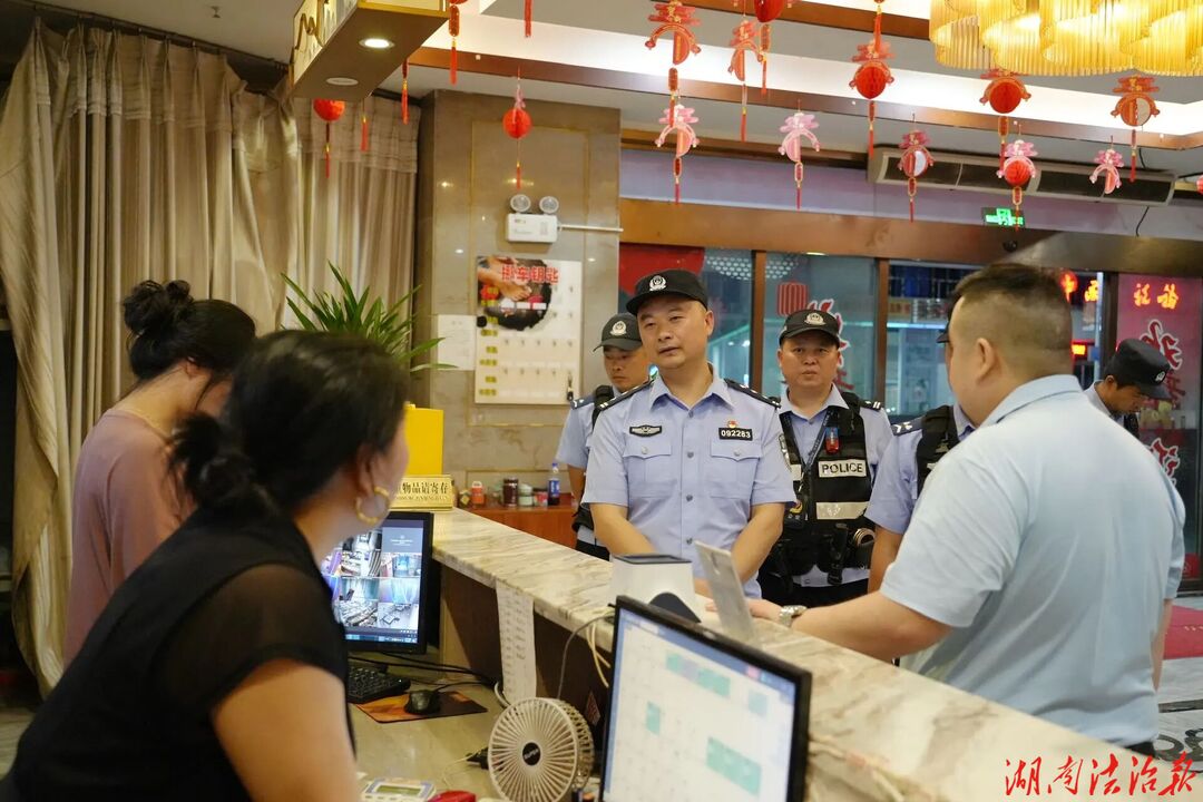 全力以“护”逐梦高考！桑植公安开展专项清查筑牢高考平安防线