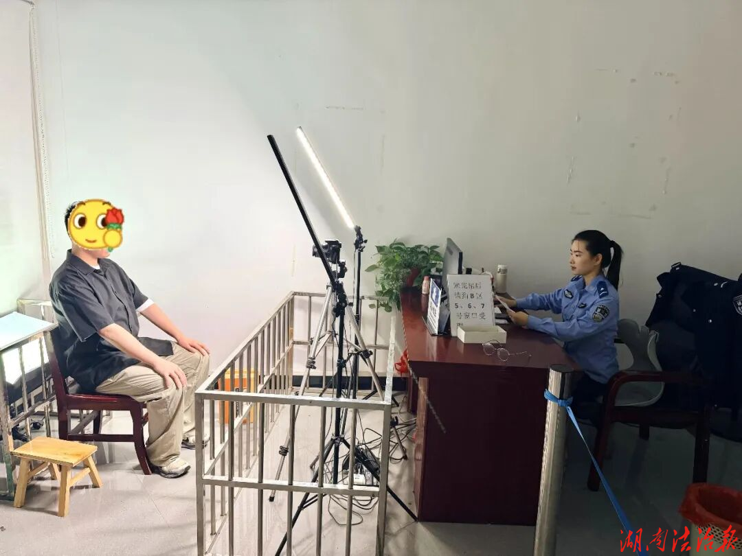 暖心护航学考！邵东公安户政加班加急为考生补办临时居民身份证
