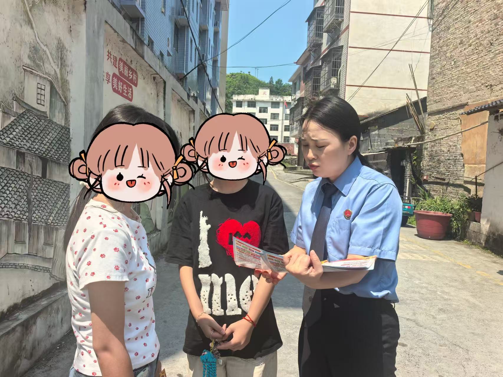 你我参与 守护未来——泸溪县检察院深入洗溪镇开展防范青少年药物滥用禁毒宣传