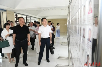 不看“盆景”，专找“痛点” 代表委员全方位监督执行工作
