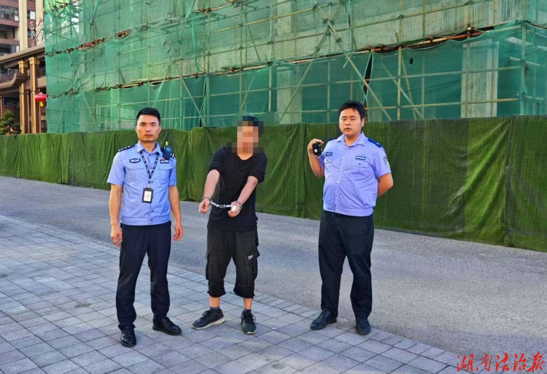 【强治理 护民安 促发展】花垣公安5小时速破车内财物盗窃案