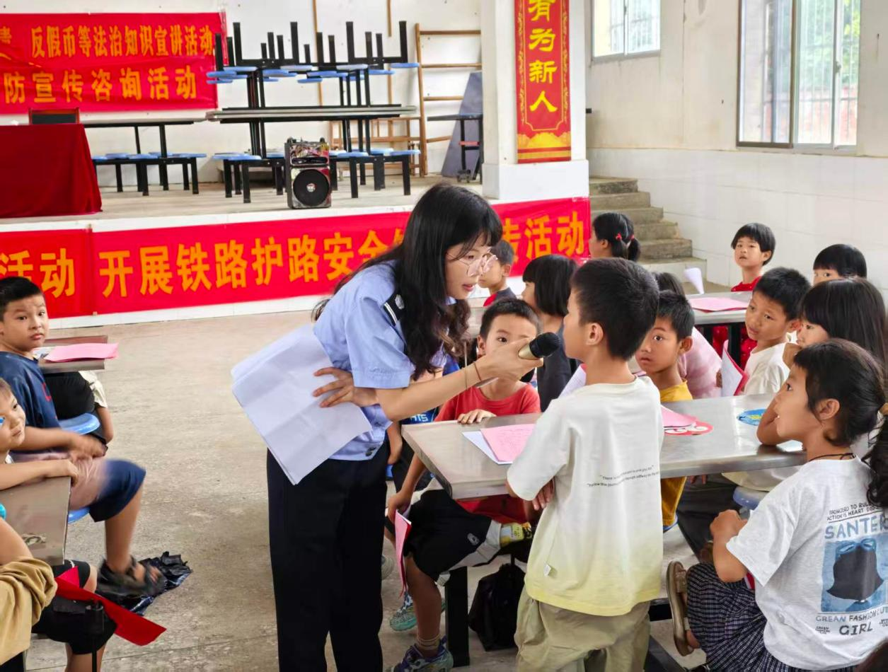 道县：禁毒宣传进校园 法治护航助成长