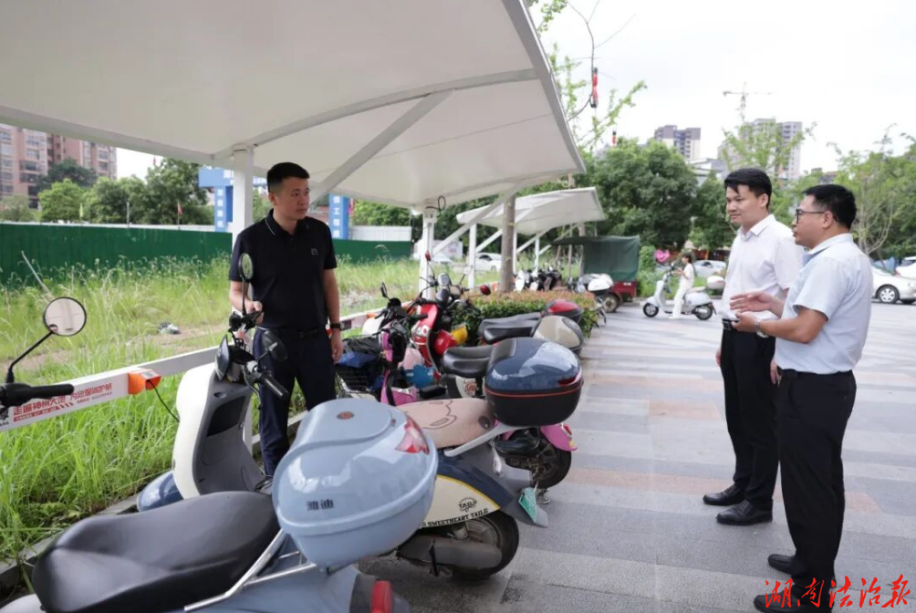 江华：毛昌麒到居民小区调研消防安全、物业服务等工作
