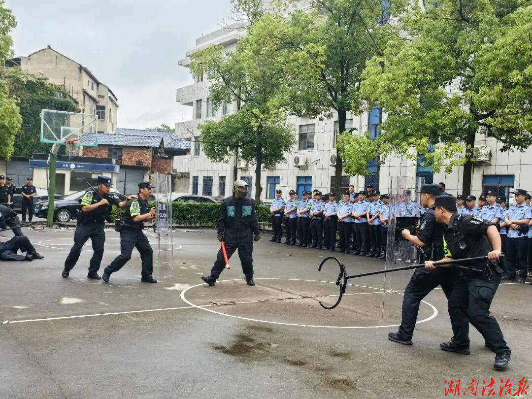 送教下基层 实战强本领！邵阳公安赴邵东开展实战练兵专项送教