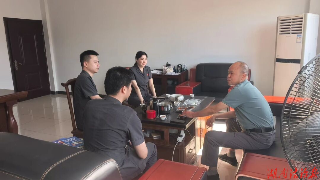 临澧县法院：延伸诉服范围  打造“暖心立案窗口”