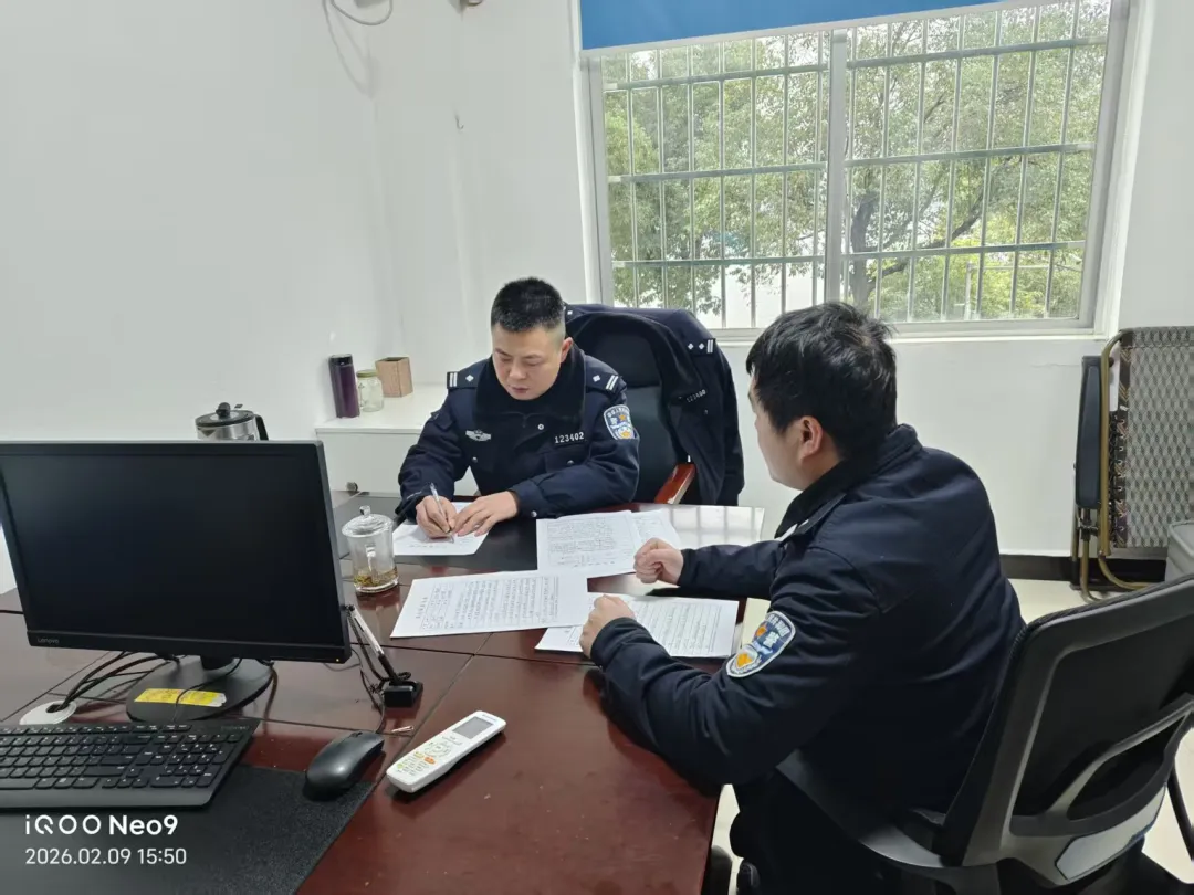 社区警务二三事，深耕基层守平安 藏蓝身影暖民心