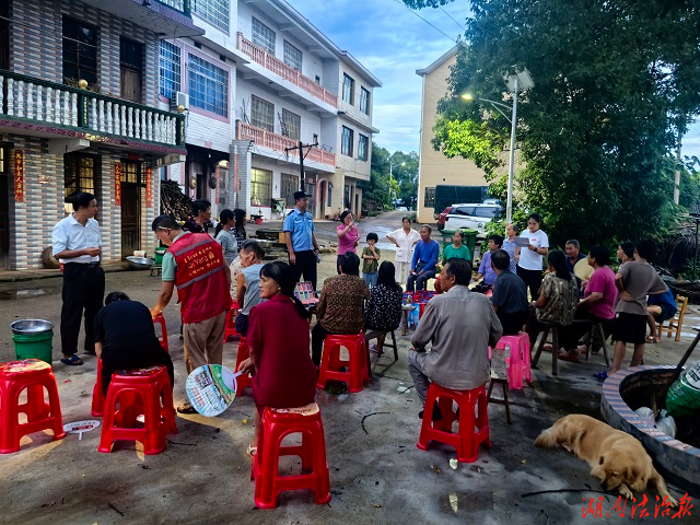 警司社联动入网格，屋场宣讲入民心——祁阳市公安局三口塘派出所开展多维度法治安全宣传