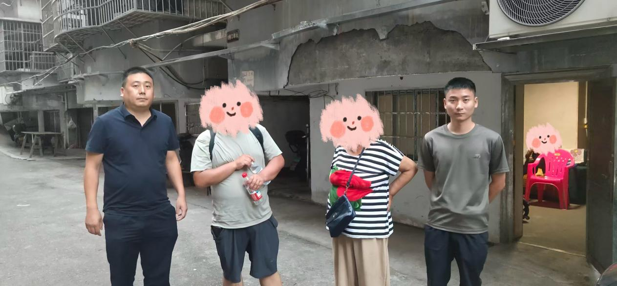 巡逻偶遇一名离家出走男子，民警跨越两地护其归家