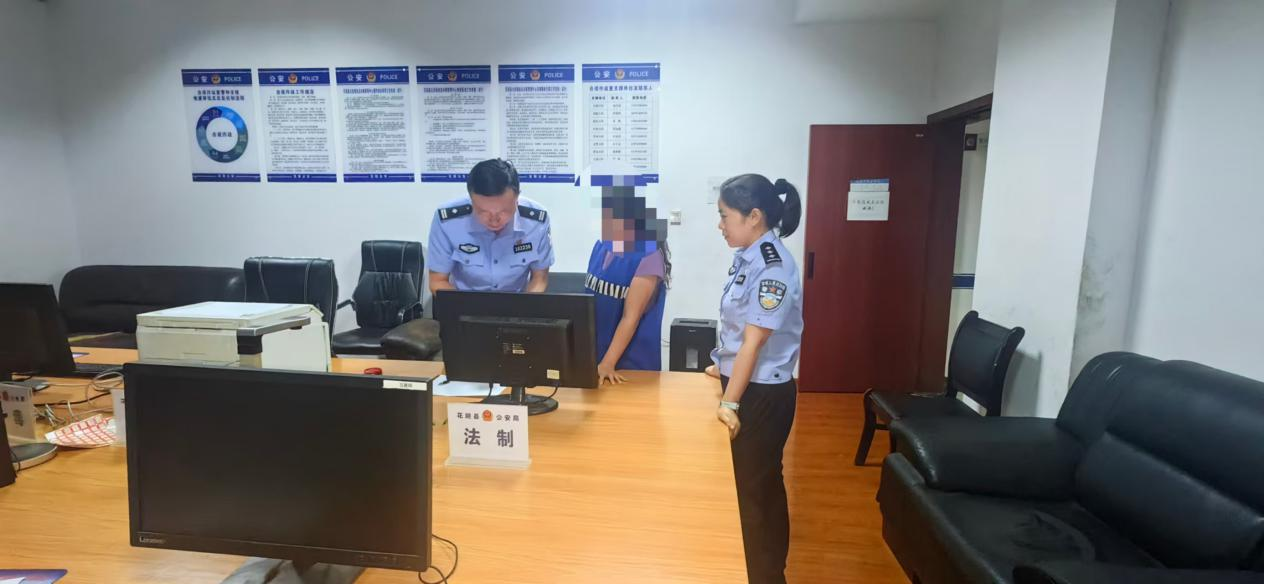 【强治理 护民安 促发展】警惕！出借银行卡走账 暗藏违法犯罪风险