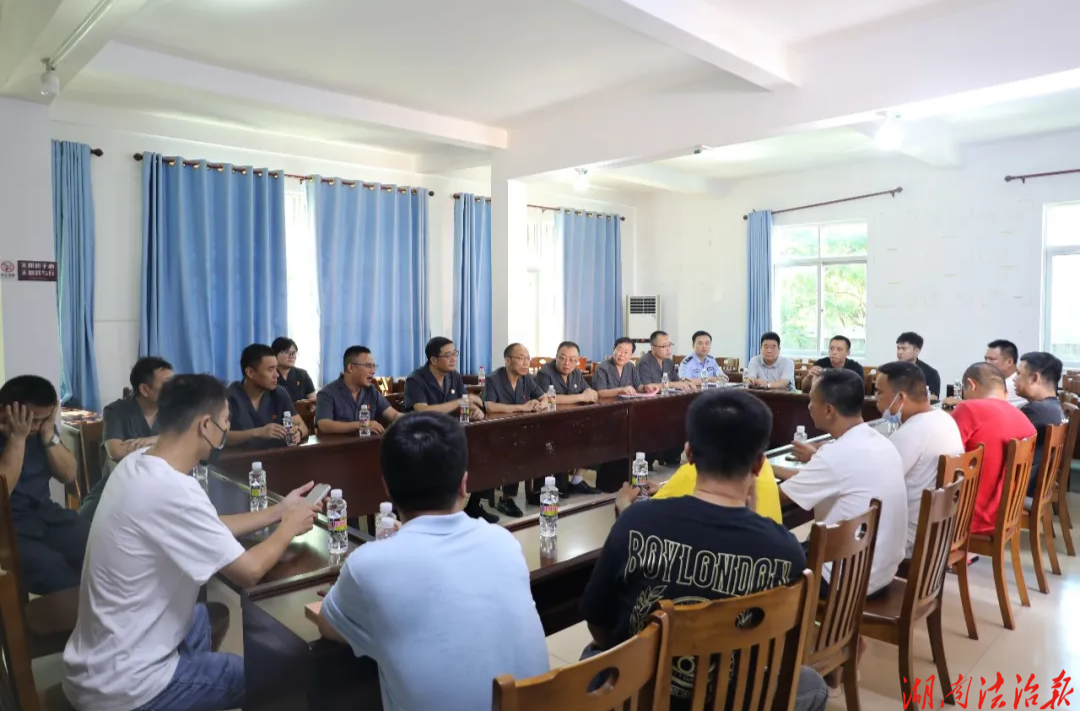 跨省腾退160亩土地，机械已就位却按下“暂停键” ——湘琼两省三级法院联动化解一宗历史积案