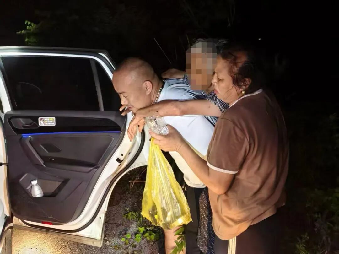 警民携手，多方联动，零陵大庆坪派出所温情守护两名走失老人平安