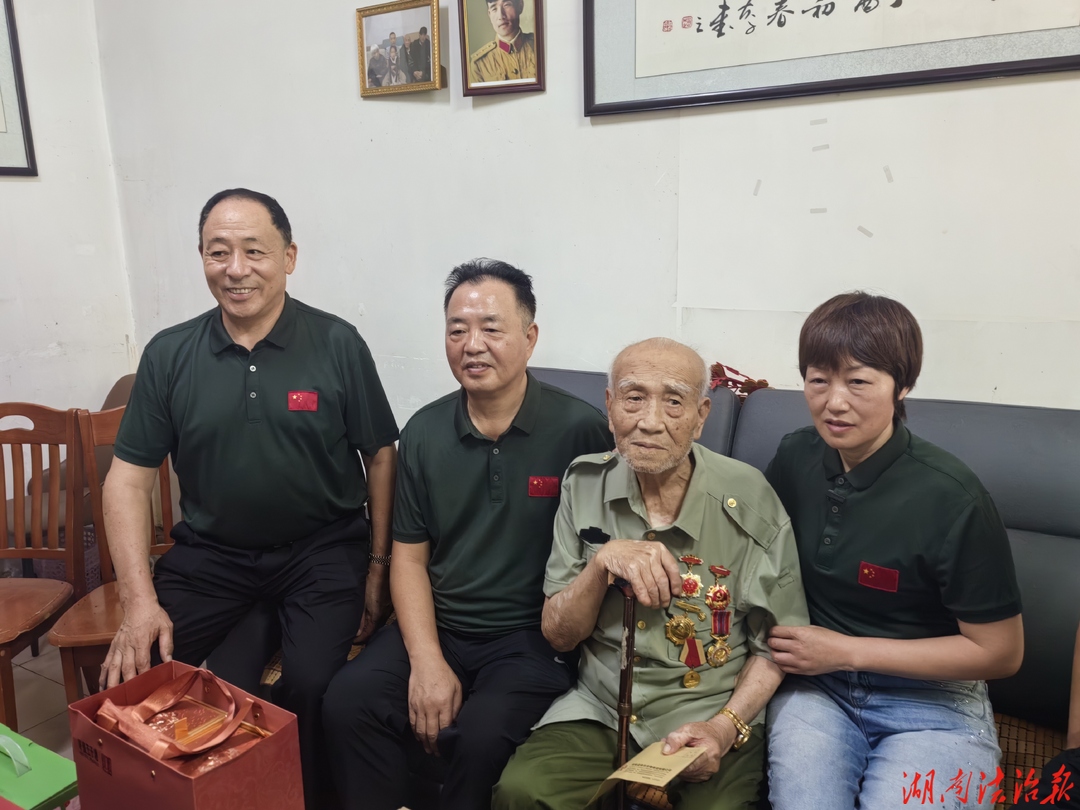 李建兵：以关爱致敬退役老兵