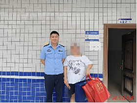 趁家中无人入室行窃？抓！