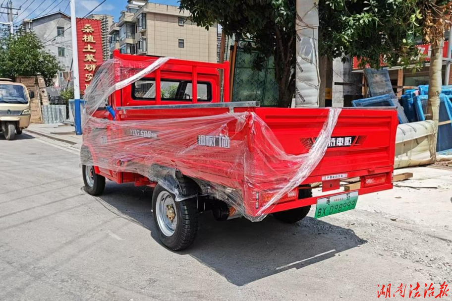 桑植交管：严查非标四轮车违法上路！