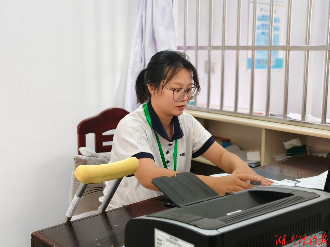 【医疗服务提升年】道县中医医院：一件事一次办，职工抱病上岗不中断