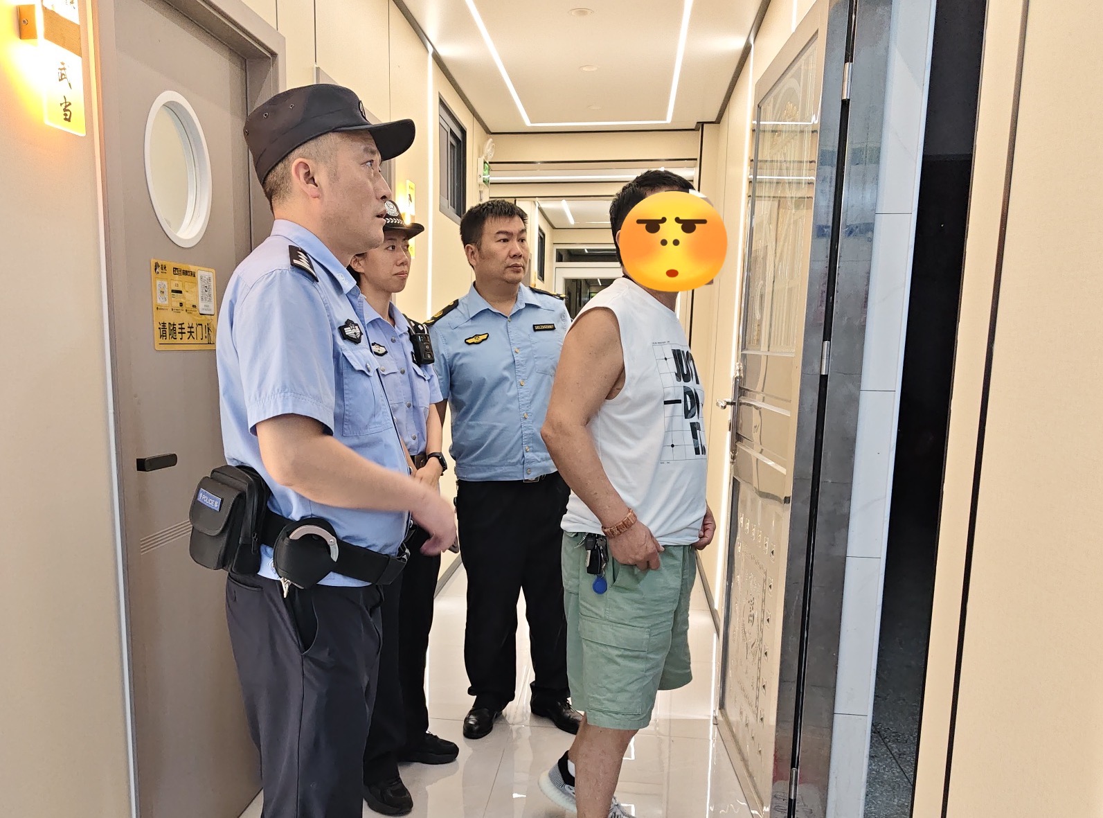 【守护潇湘2026·夏季攻势】蓝山公安开展集中统一清查行动 筑牢未成年人保护屏障