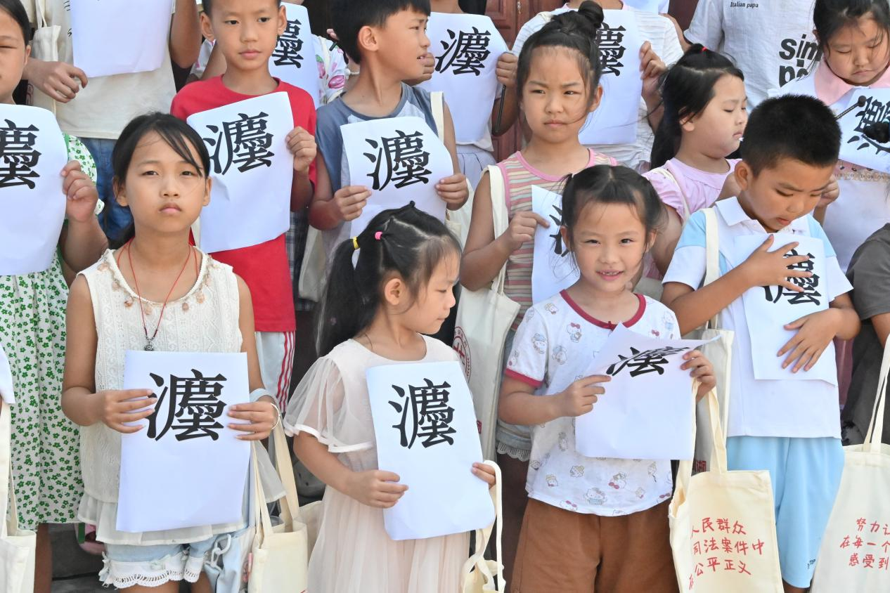 麻溪铺法庭：脚步向下沉，服务送上门