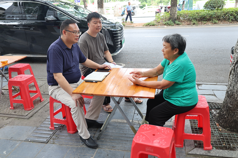 零陵区法院党组书记李梦醒下访接访