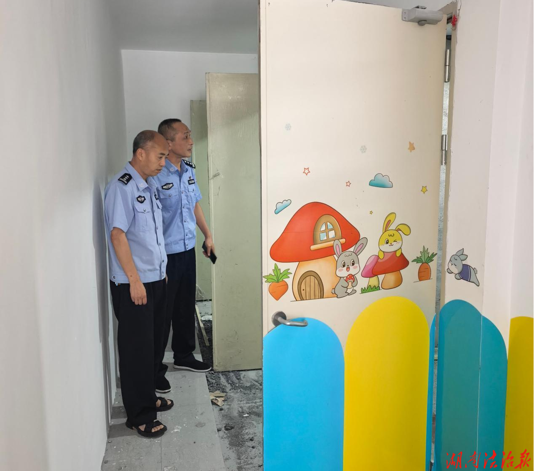 【强治理 护民安 促发展】安全不松懈！花垣公安筑牢商超安全防护屏障