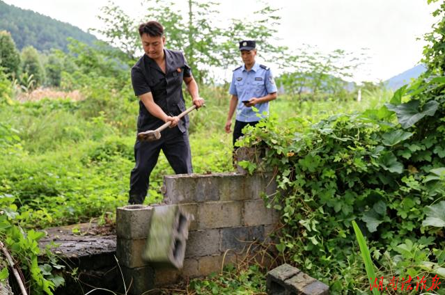 湘执利剑2026丨凤凰法院：强制拆除占道墙体，让公平正义直通田间地头