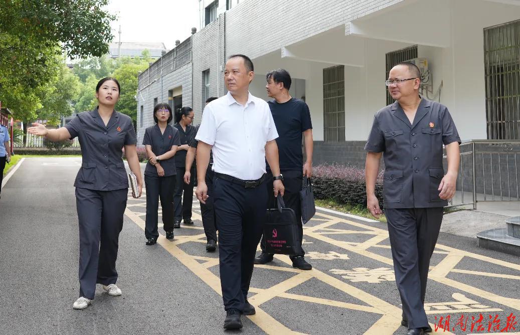 麻阳县委政法委书记调研县法院：锚定“政治忠诚、司法为民、品牌创建、从严治院”四大方向