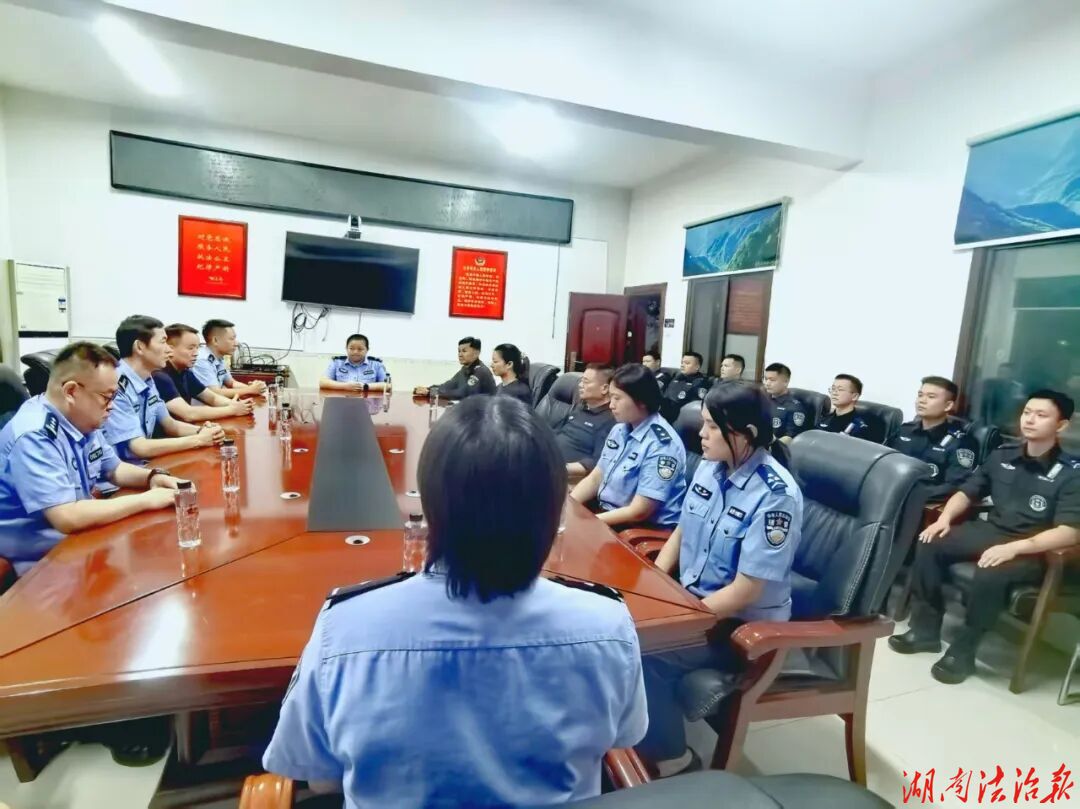 慈利公安快速处置阻工扰序事件，以法治之力护航发展环境
