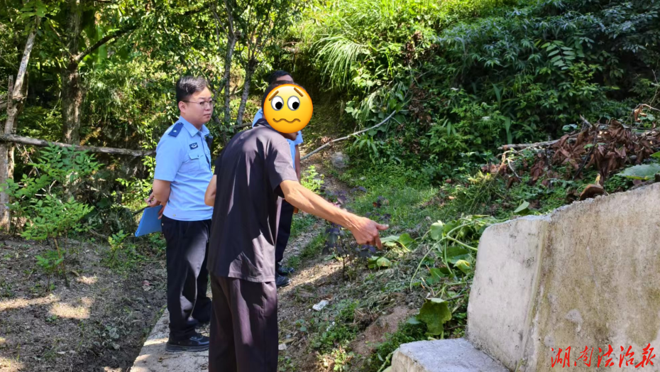 瓜藤引发邻里隔阂，十小时调解重拾亲情