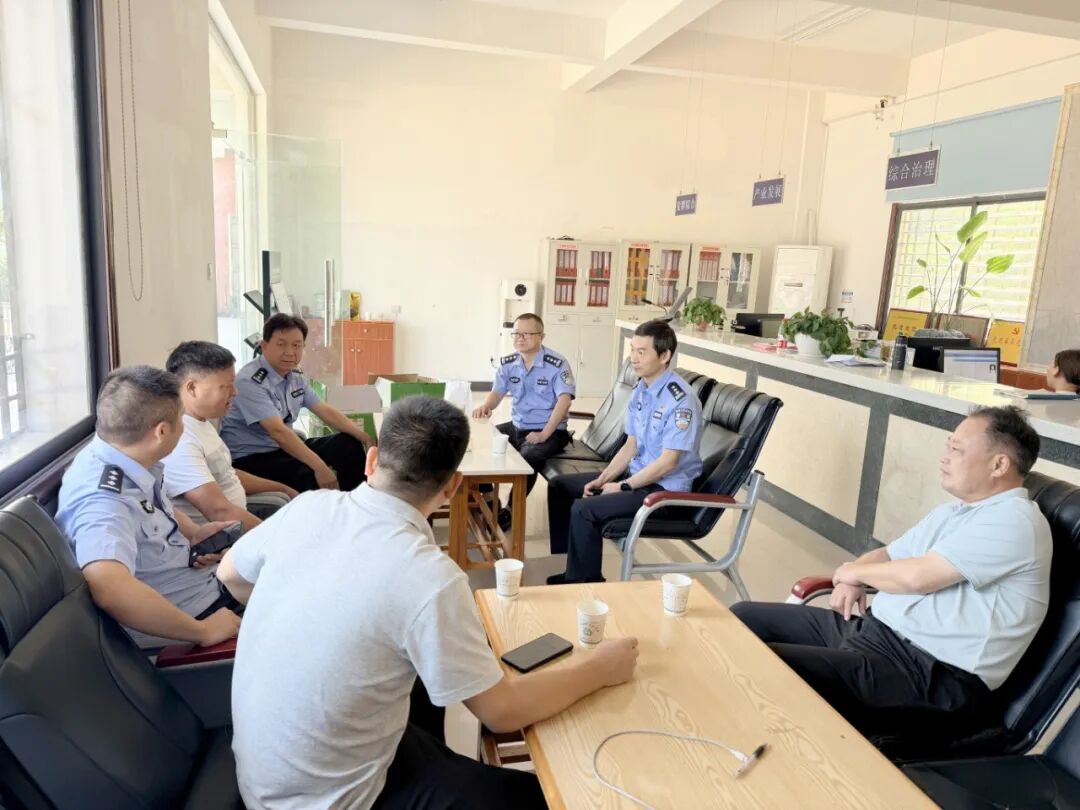 龚少云带队督导零溪镇道路交通安全整治工作