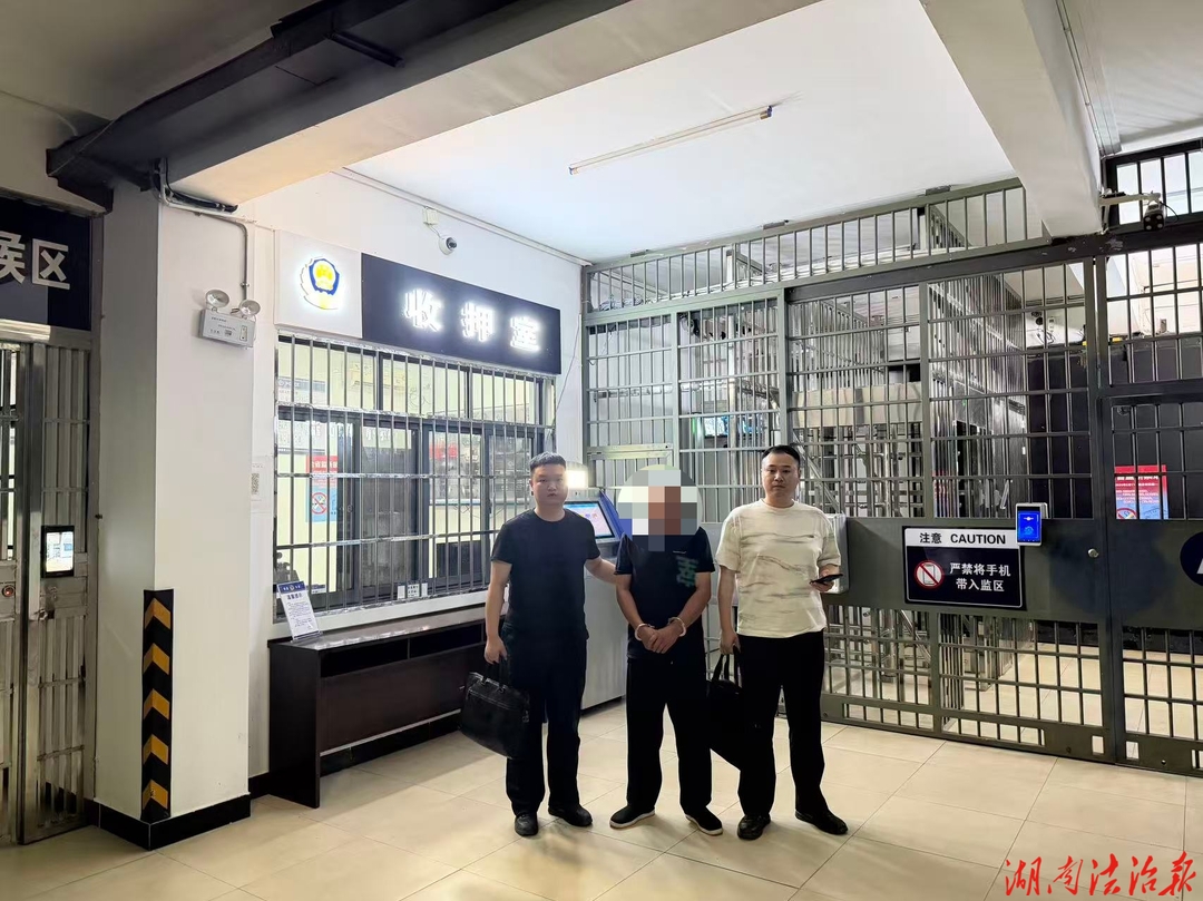重拳打击非法买卖检疫证件 筑牢肉制品安全防线